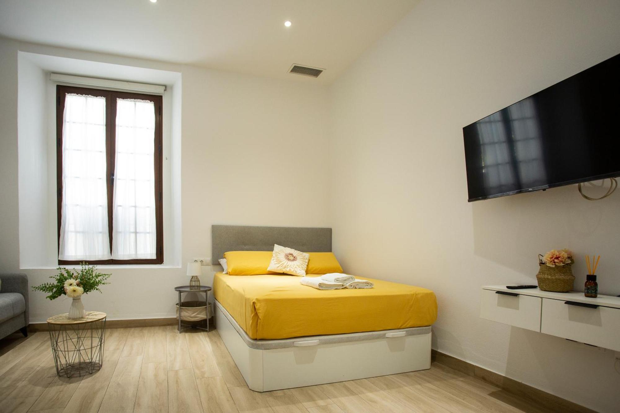 Wish Suite Cervantes Севилья Экстерьер фото